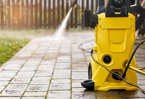 Best Gutter Cleaning  in Shady Hollow, TX